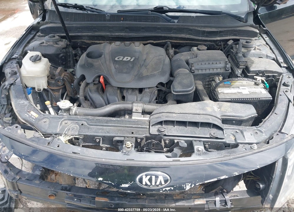 2015 KIA OPTIMA VIN: KNAGM4A71F5652527