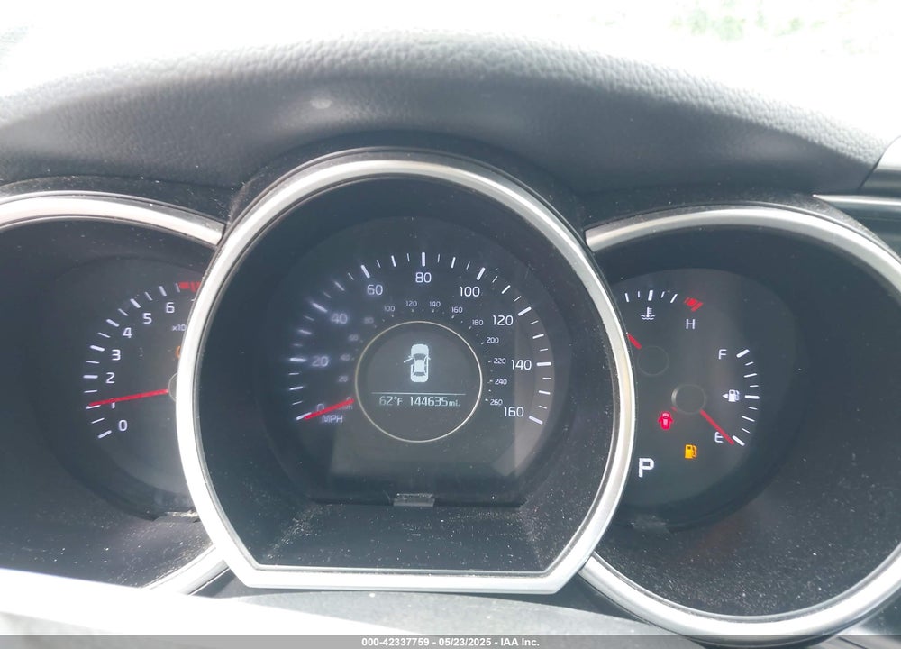 2015 KIA OPTIMA VIN: KNAGM4A71F5652527