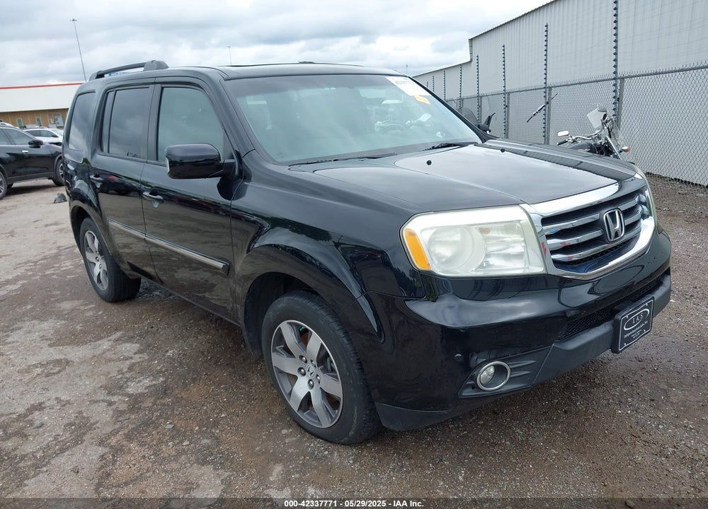 2013 HONDA PILOT TOURING VIN: 5FNYF4H97DB026954