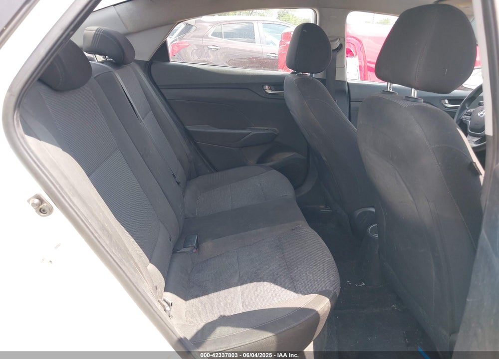 2019 HYUNDAI ACCENT VIN: 3KPC24A36KE070829