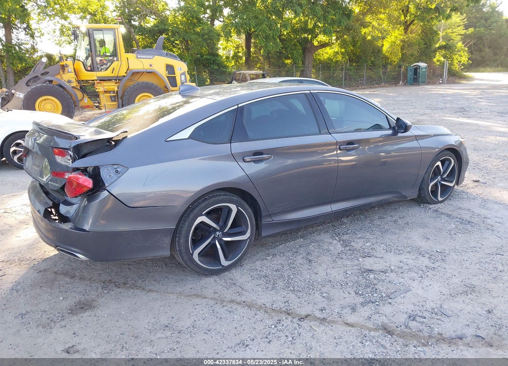 2018 HONDA ACCORD VIN: 1HGCV1F30JA005928