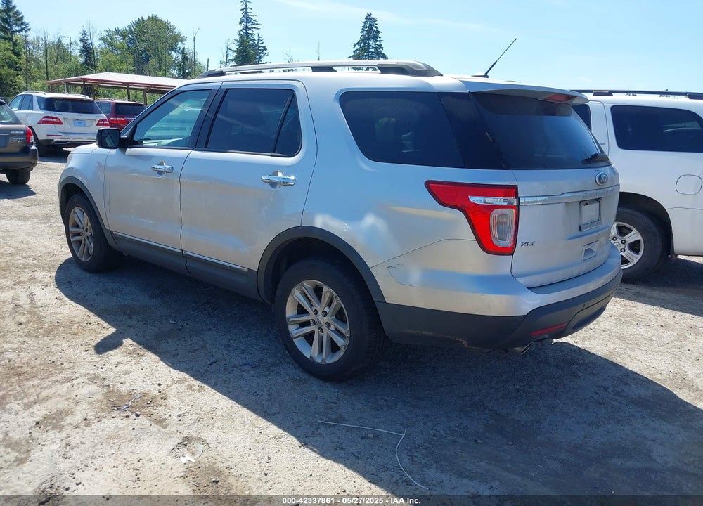 2011 FORD EXPLORER XLT VIN: 1FMHK8D84BGA77150