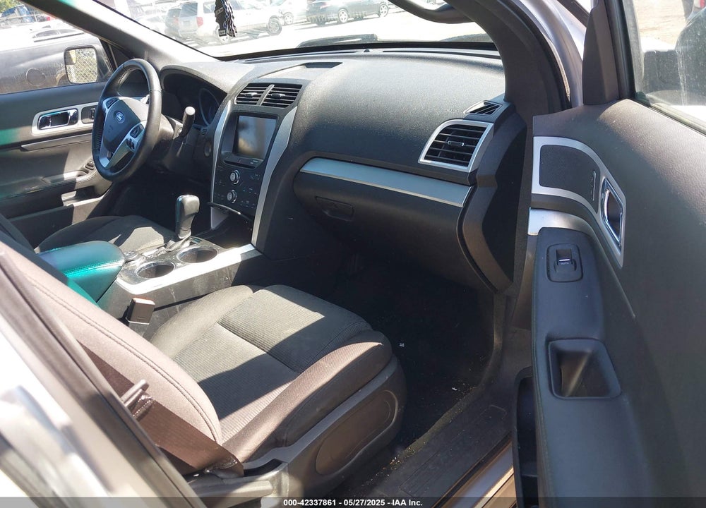 2011 FORD EXPLORER XLT VIN: 1FMHK8D84BGA77150