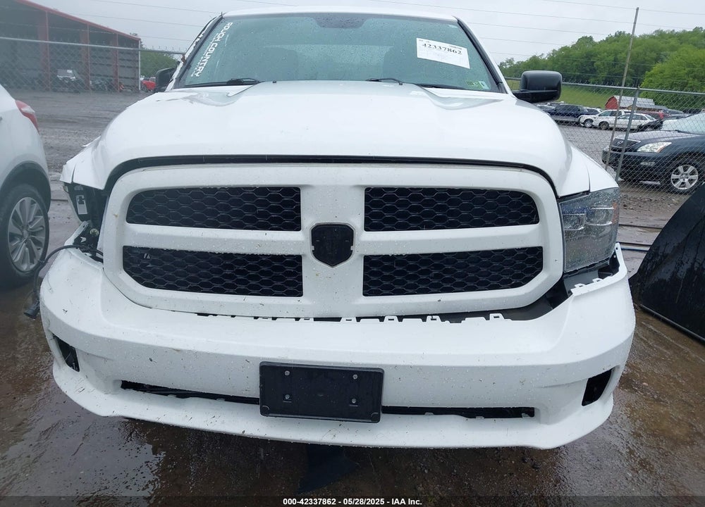 2017 RAM 1500 EXPRESS 4X4 6'4 BOX VIN: 1C6RR7FT6HS642169