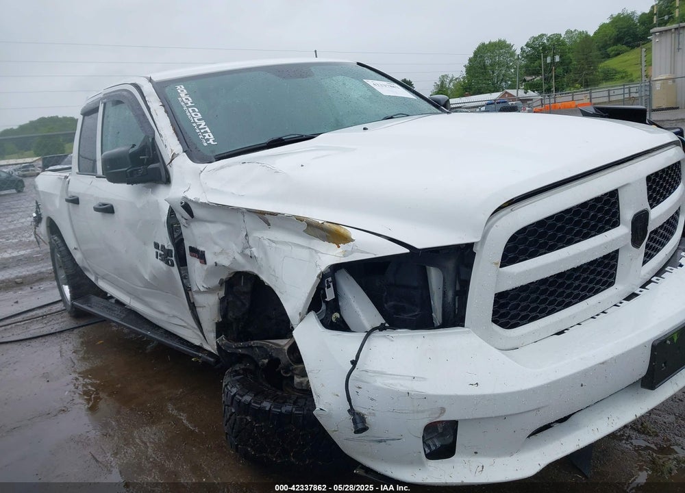 2017 RAM 1500 EXPRESS 4X4 6'4 BOX VIN: 1C6RR7FT6HS642169