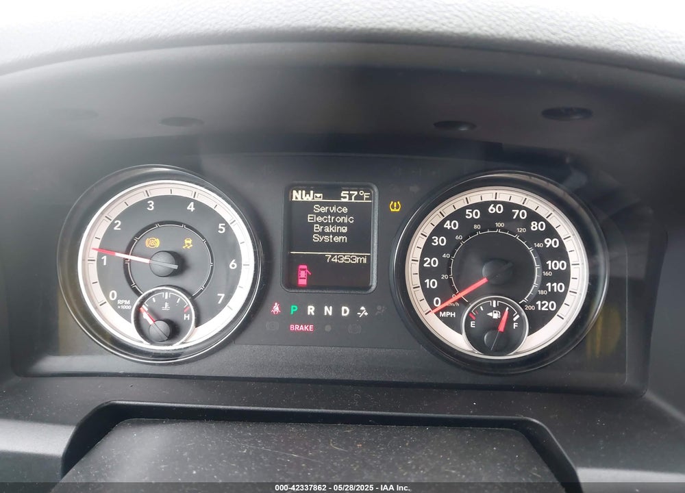 2017 RAM 1500 EXPRESS 4X4 6'4 BOX VIN: 1C6RR7FT6HS642169