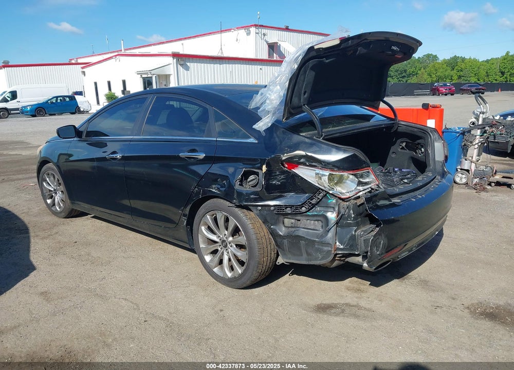 2011 HYUNDAI SONATA VIN: 5NPEC4AB1BH227417