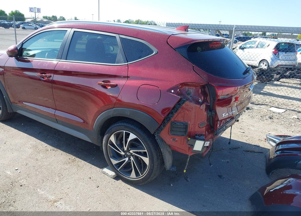 2019 HYUNDAI TUCSON SPORT VIN: KM8J3CAL8KU848771