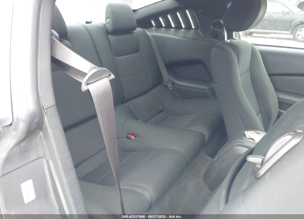 2014 FORD MUSTANG VIN: 1ZVBP8AM1E5258913