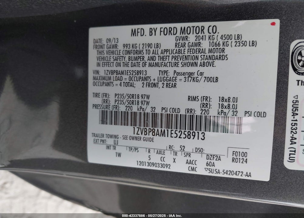 2014 FORD MUSTANG VIN: 1ZVBP8AM1E5258913
