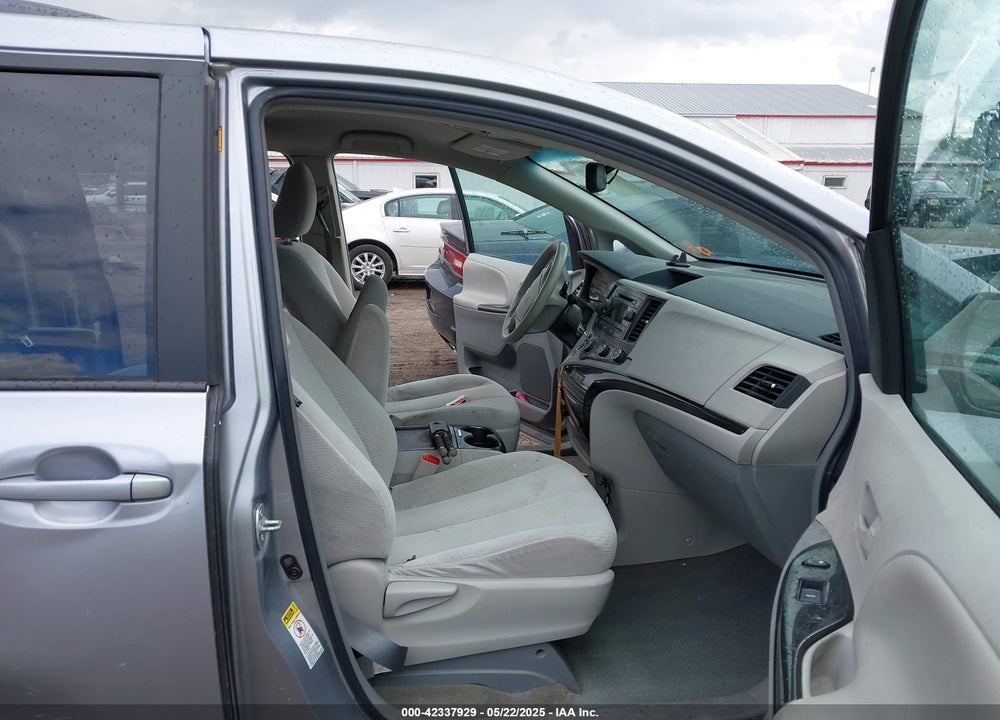 2012 TOYOTA SIENNA LE V6 8 PASSENGER VIN: 5TDKK3DC5CS199380