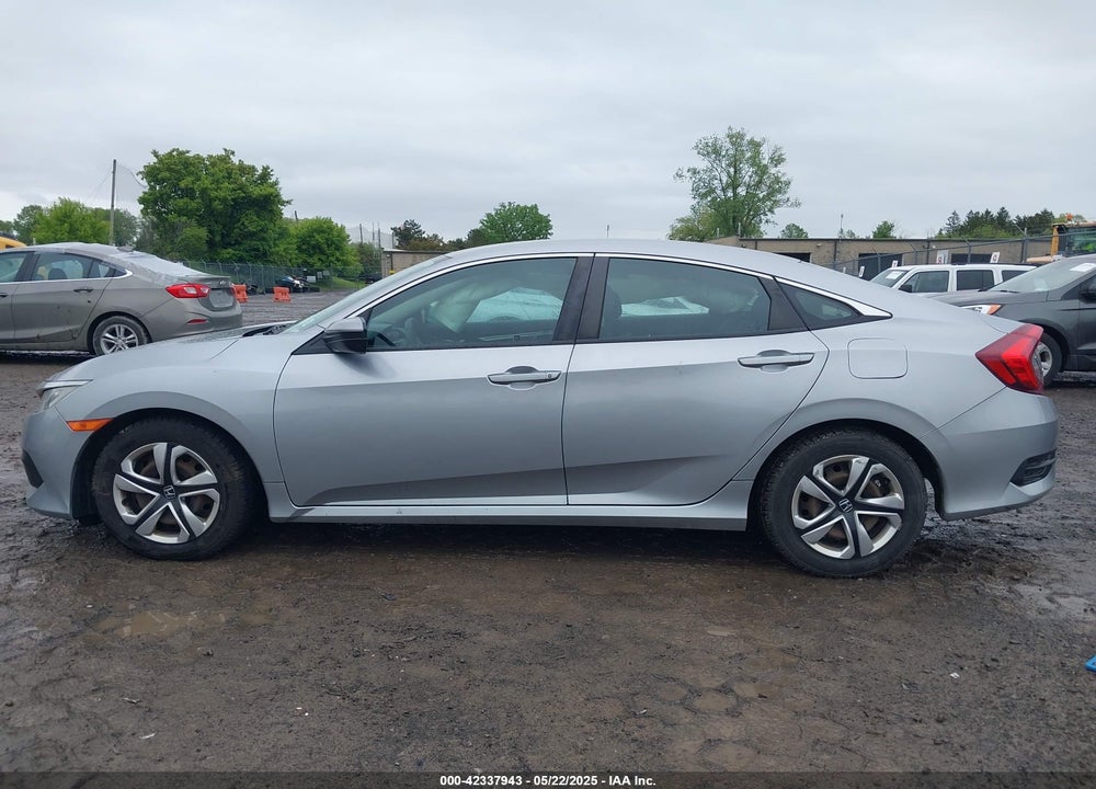 2017 HONDA CIVIC VIN: 19XFC2F52HE229248
