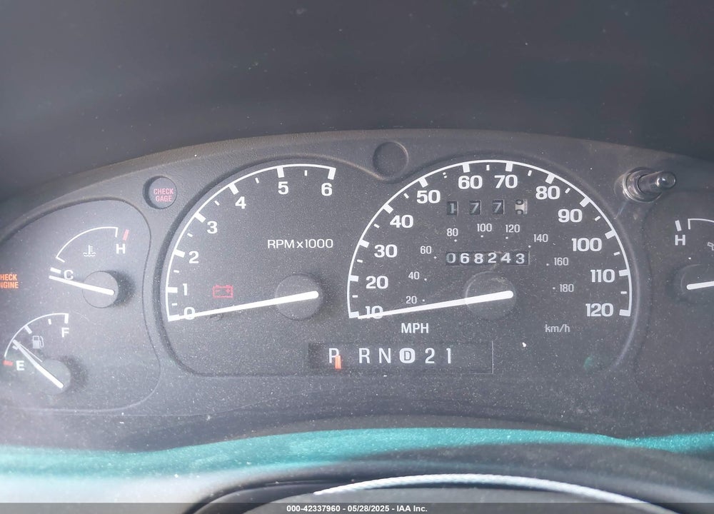 1997 MERCURY MOUNTAINEER VIN: 4M2DU55P7VUJ38590