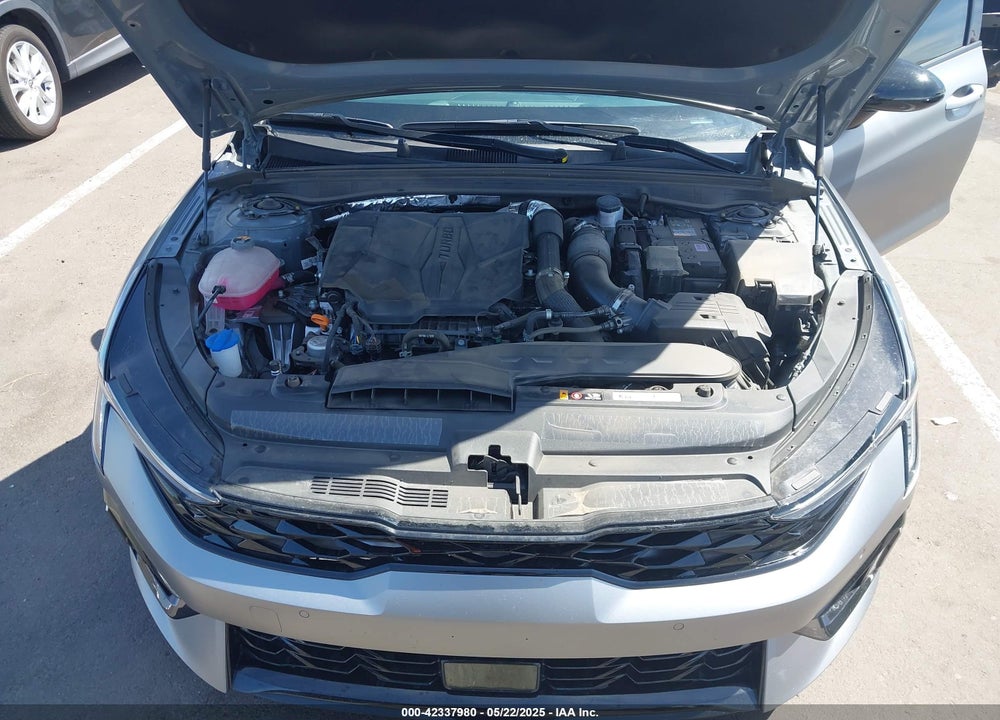 2025 KIA K5 VIN: KNAG44J82S5283857