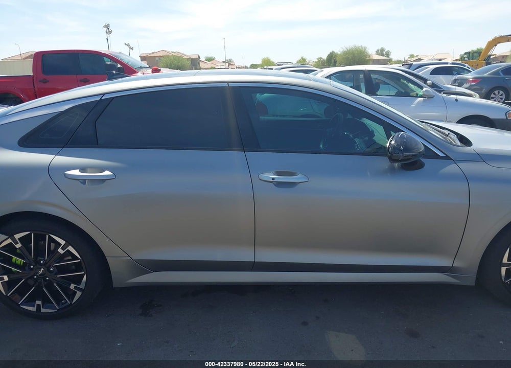 2025 KIA K5 VIN: KNAG44J82S5283857