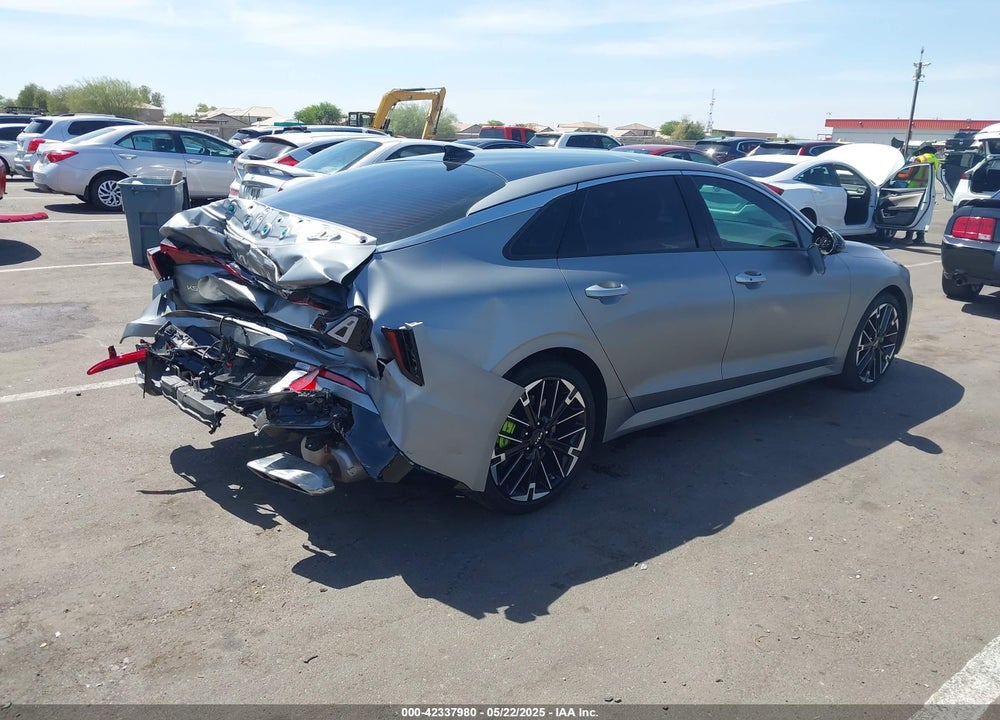 2025 KIA K5 VIN: KNAG44J82S5283857