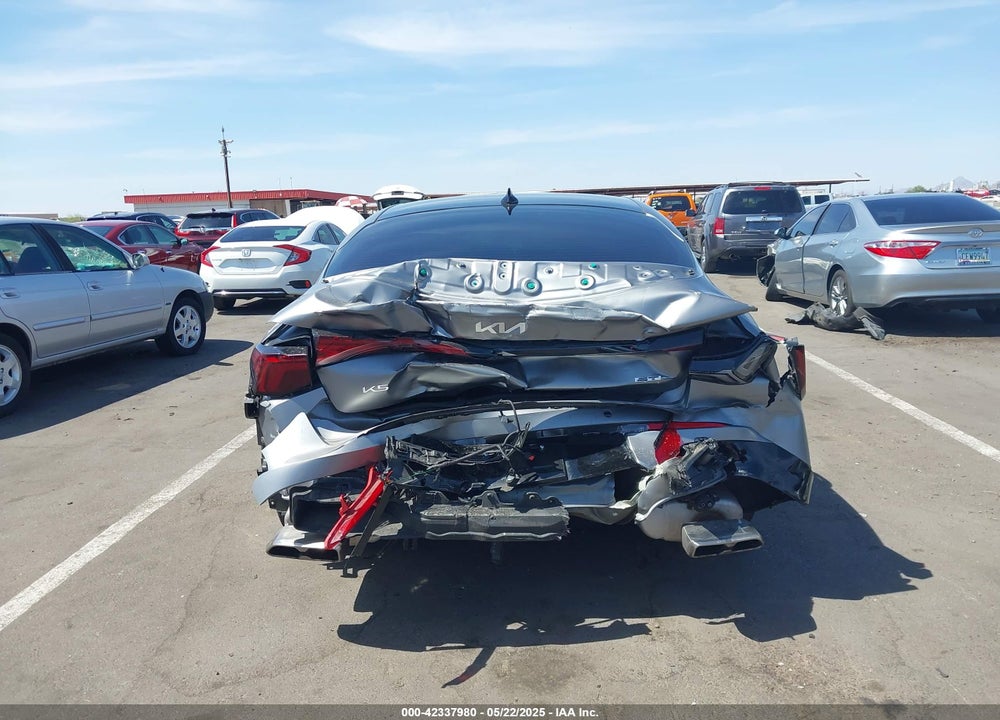 2025 KIA K5 VIN: KNAG44J82S5283857