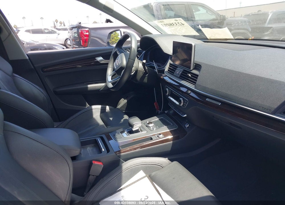 2018 AUDI Q5 2.0T PREMIUM/2.0T TECH PREMIUM VIN: WA1BNAFY0J2205976