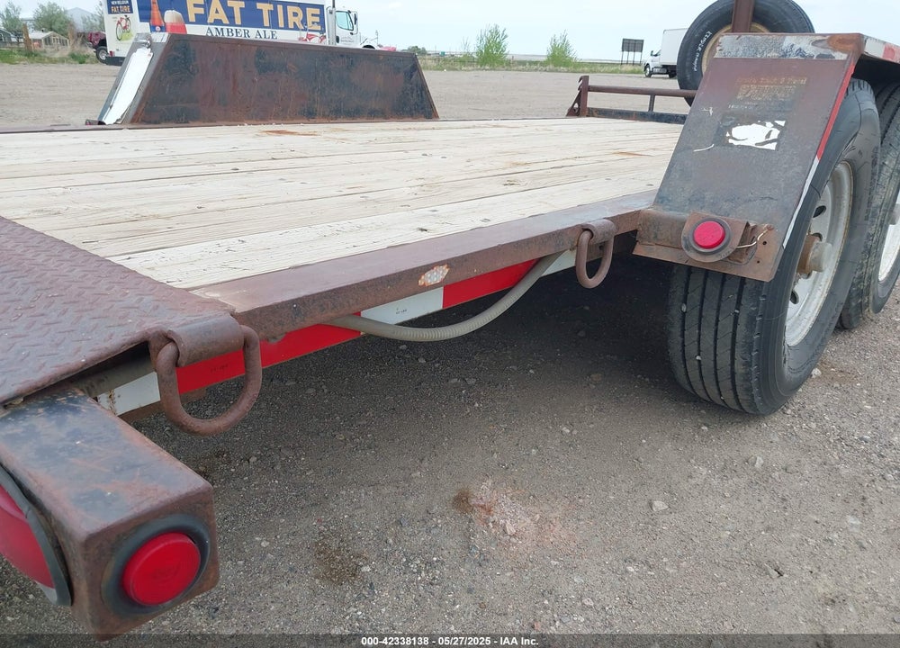 2002 FEATHERLITE UNKNOWN VIN: 4FGL0162X2F053116