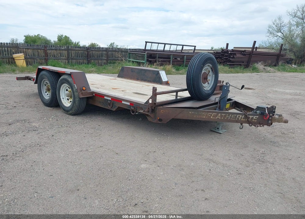 2002 FEATHERLITE UNKNOWN VIN: 4FGL0162X2F053116