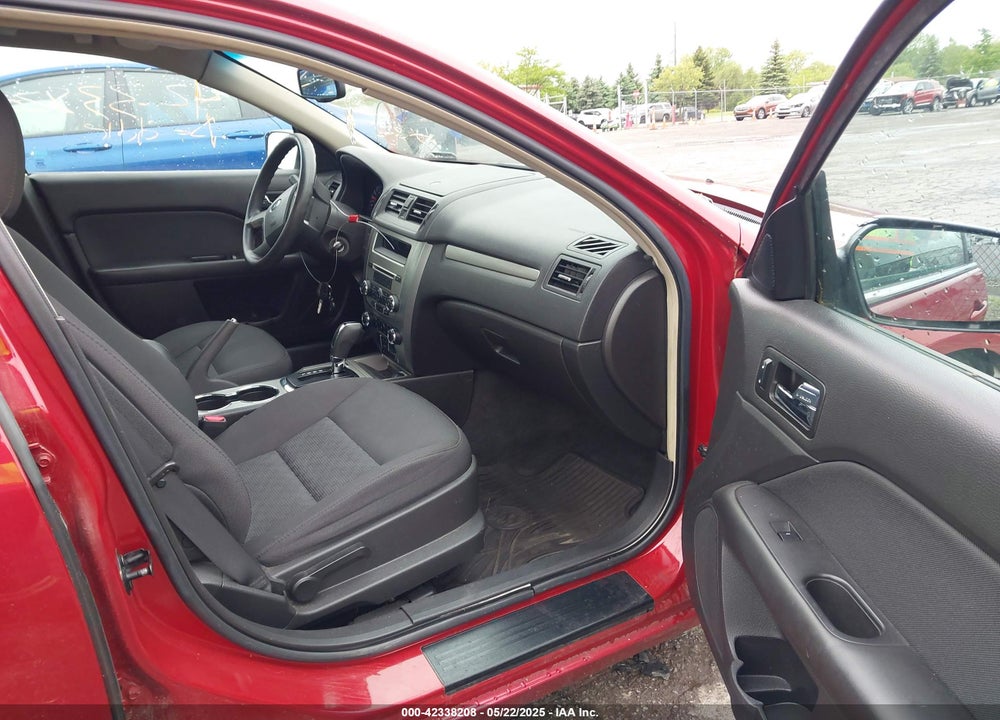 2010 FORD FUSION VIN: 3FAHP0HA2AR170198