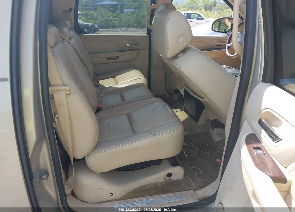 2007 CADILLAC ESCALADE VIN: 3GYFK62817G262085