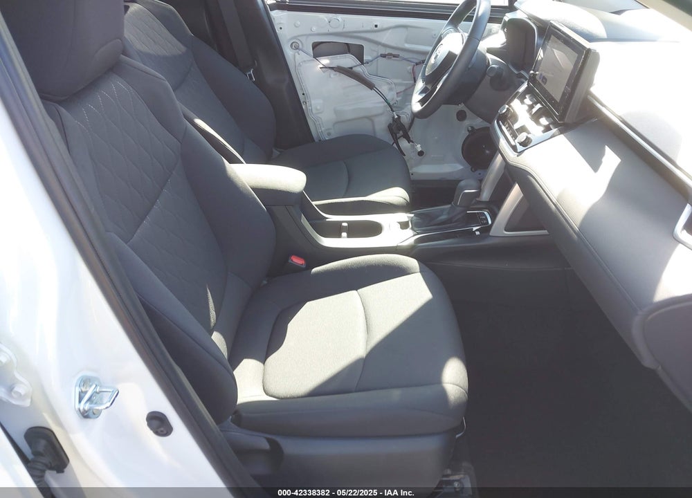 2025 TOYOTA COROLLA CROSS VIN: 7MUCAAAG7SV127426