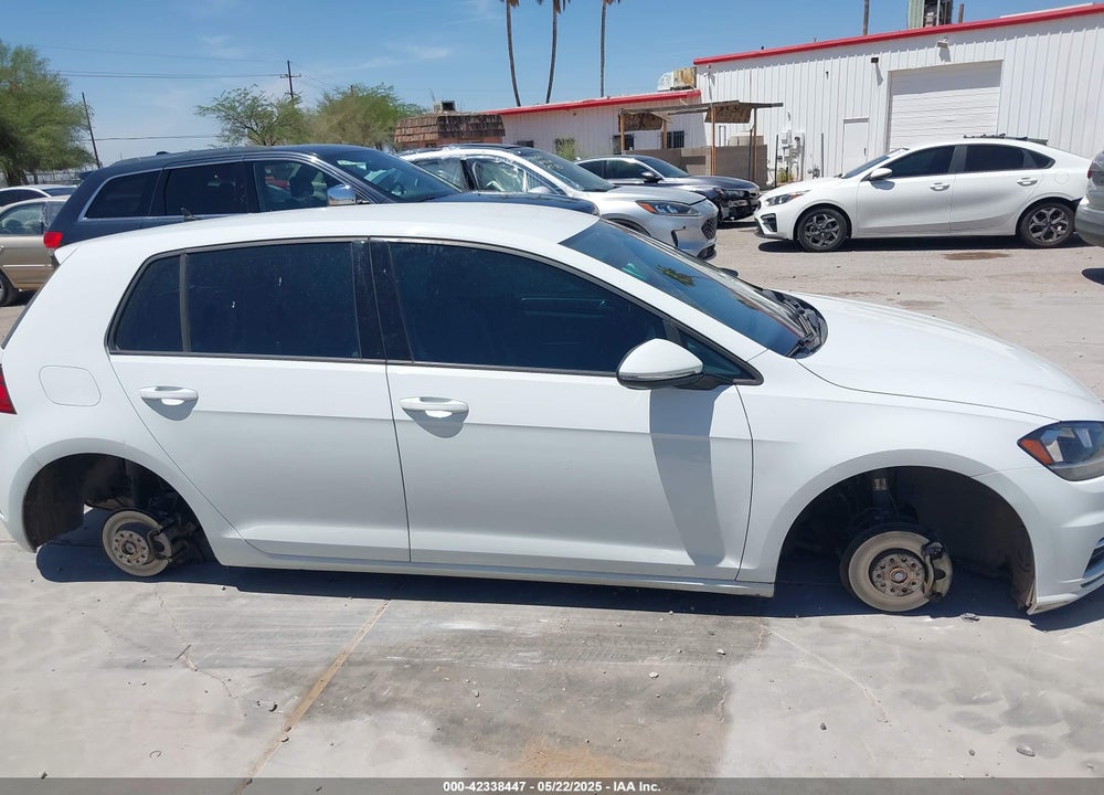 2018 VOLKSWAGEN GOLF VIN: 3VWB17AU8JM278592