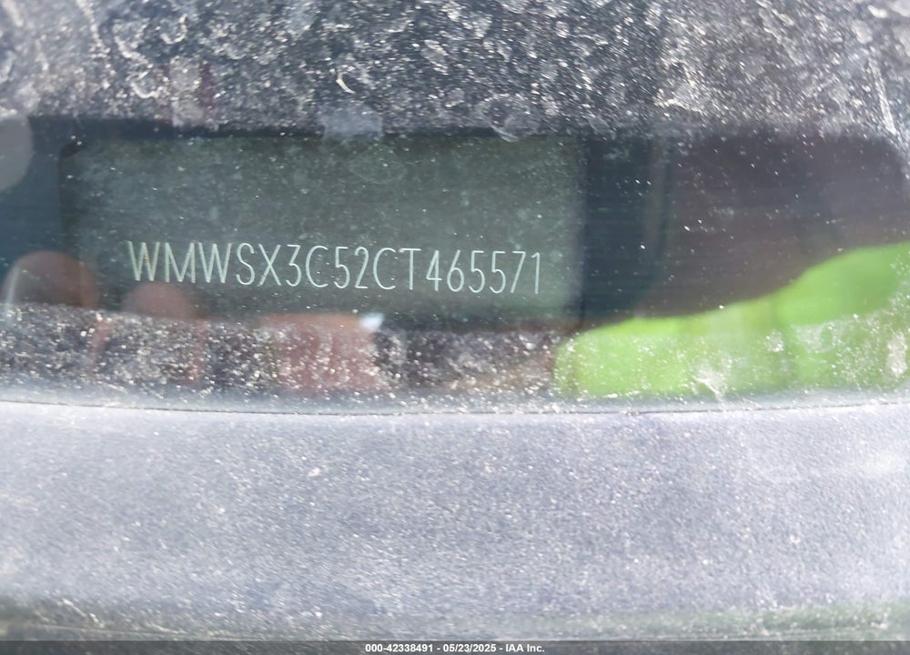 2012 MINI COOPER S VIN: WMWSX3C52CT465571