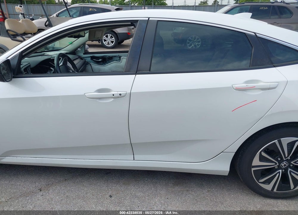 2017 HONDA CIVIC VIN: 19XFC1F81HE010544