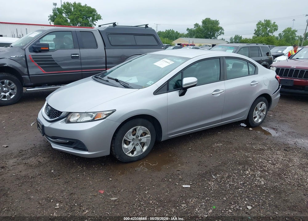 2015 HONDA CIVIC LX VIN: 19XFB2F5XFE219020