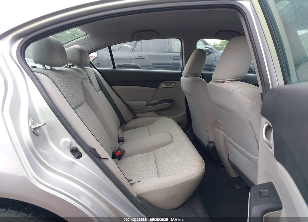 2015 HONDA CIVIC LX VIN: 19XFB2F5XFE219020