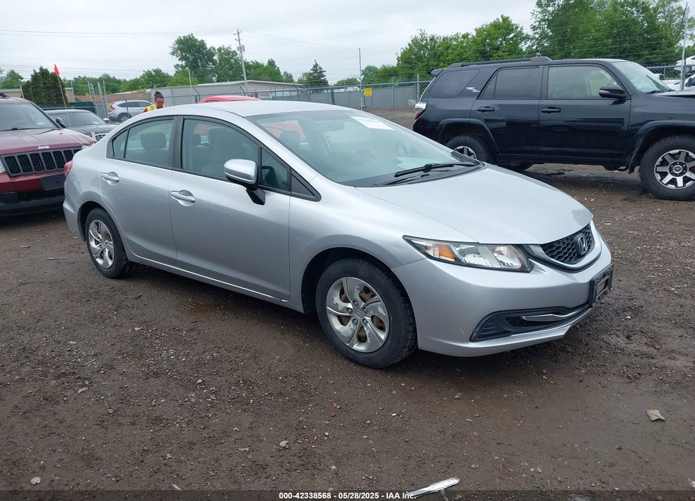 2015 HONDA CIVIC LX VIN: 19XFB2F5XFE219020