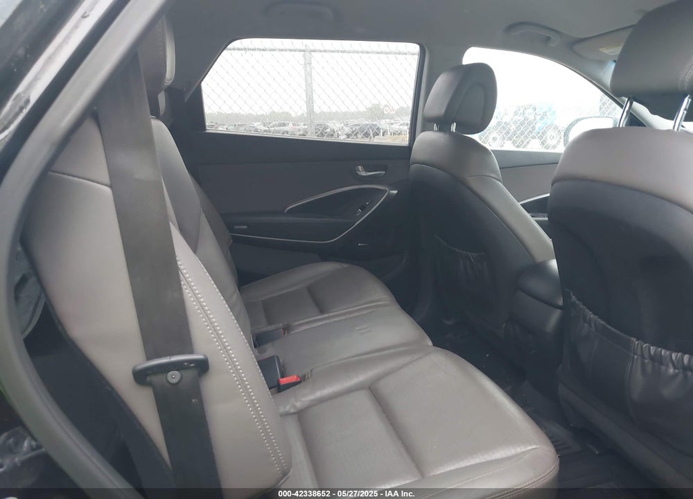 2013 HYUNDAI SANTA FE VIN: KM8SNDHF9DU001197