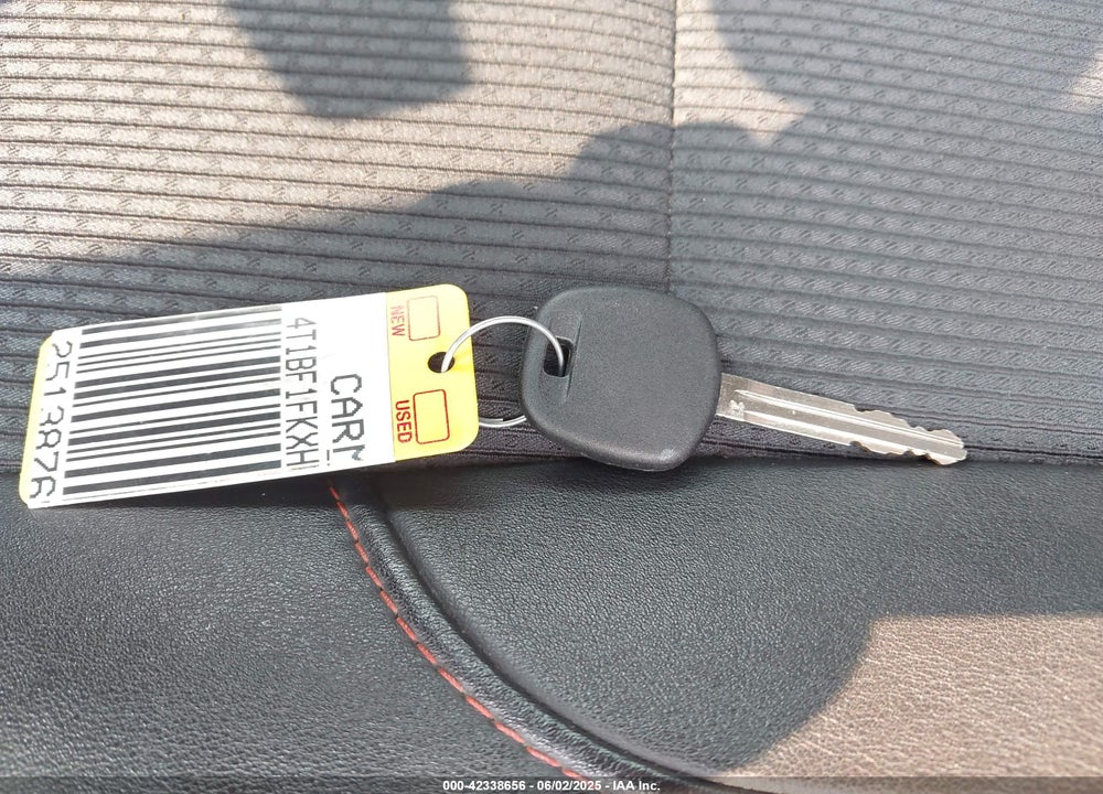 2017 TOYOTA CAMRY VIN: 4T1BF1FKXHU273923