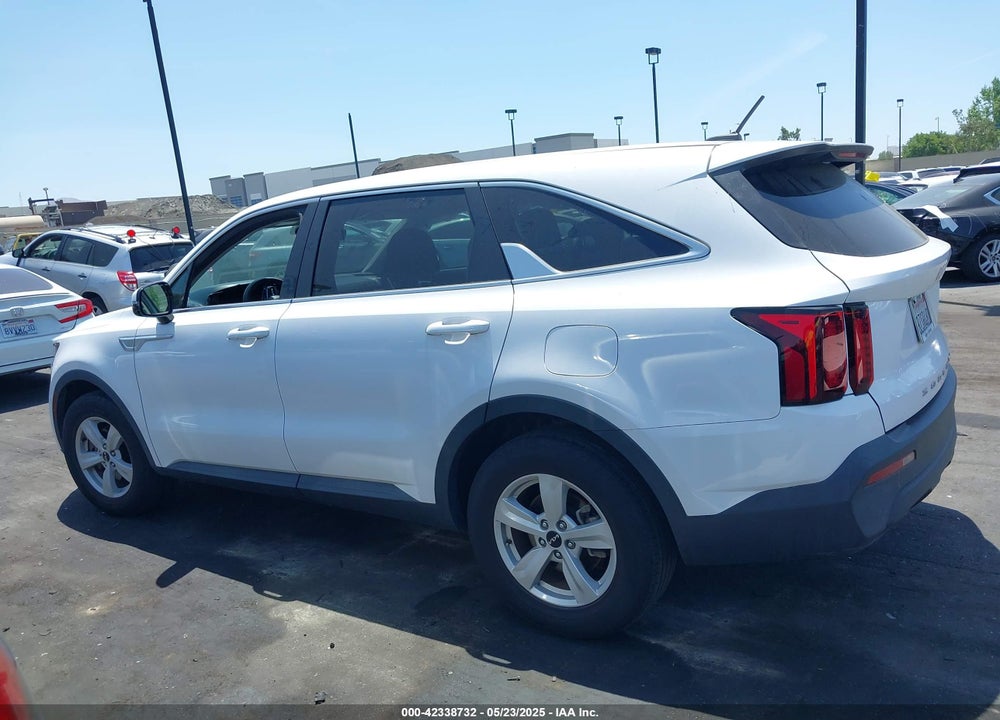 2022 KIA SORENTO VIN: 5XYRG4LC8NG080567