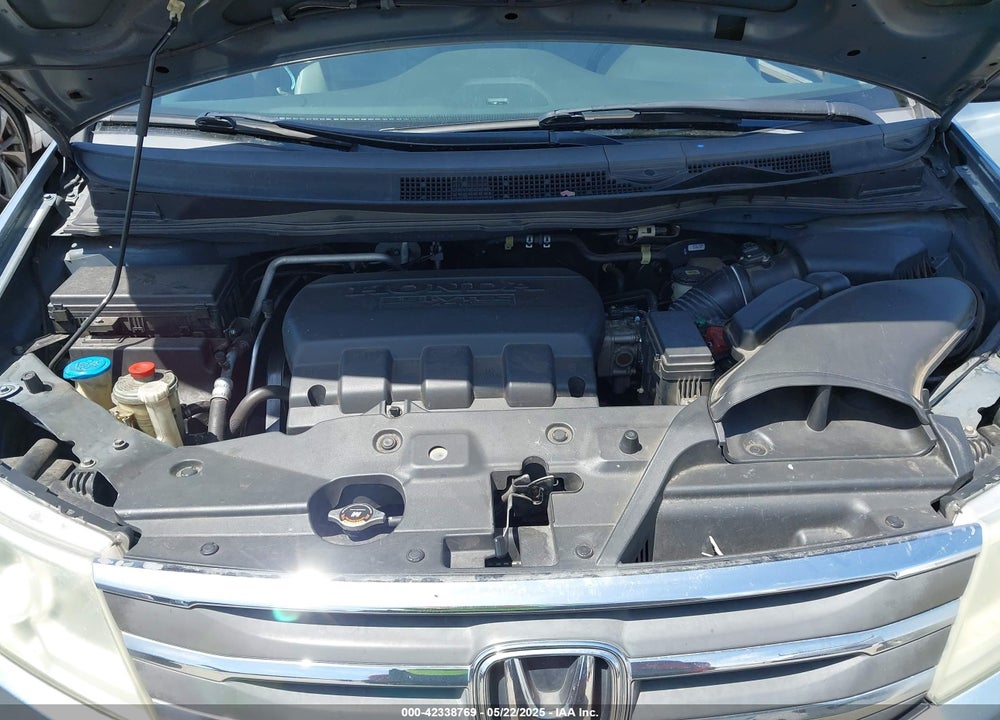 2011 HONDA ODYSSEY EX-L VIN: 5FNRL5H66BB081708