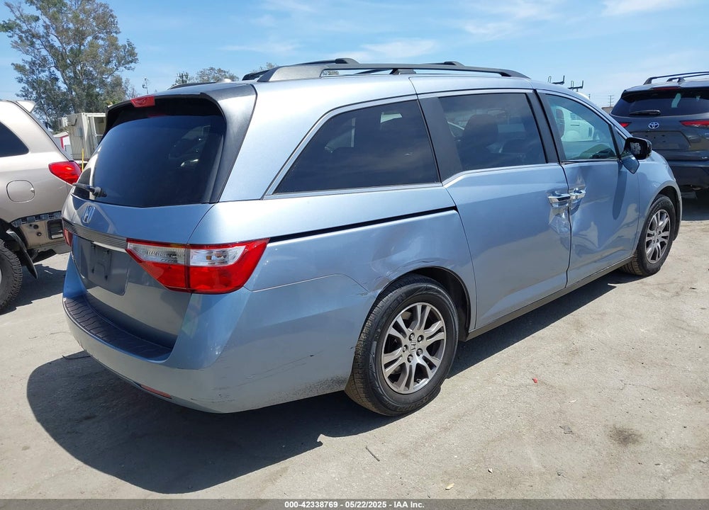 2011 HONDA ODYSSEY EX-L VIN: 5FNRL5H66BB081708