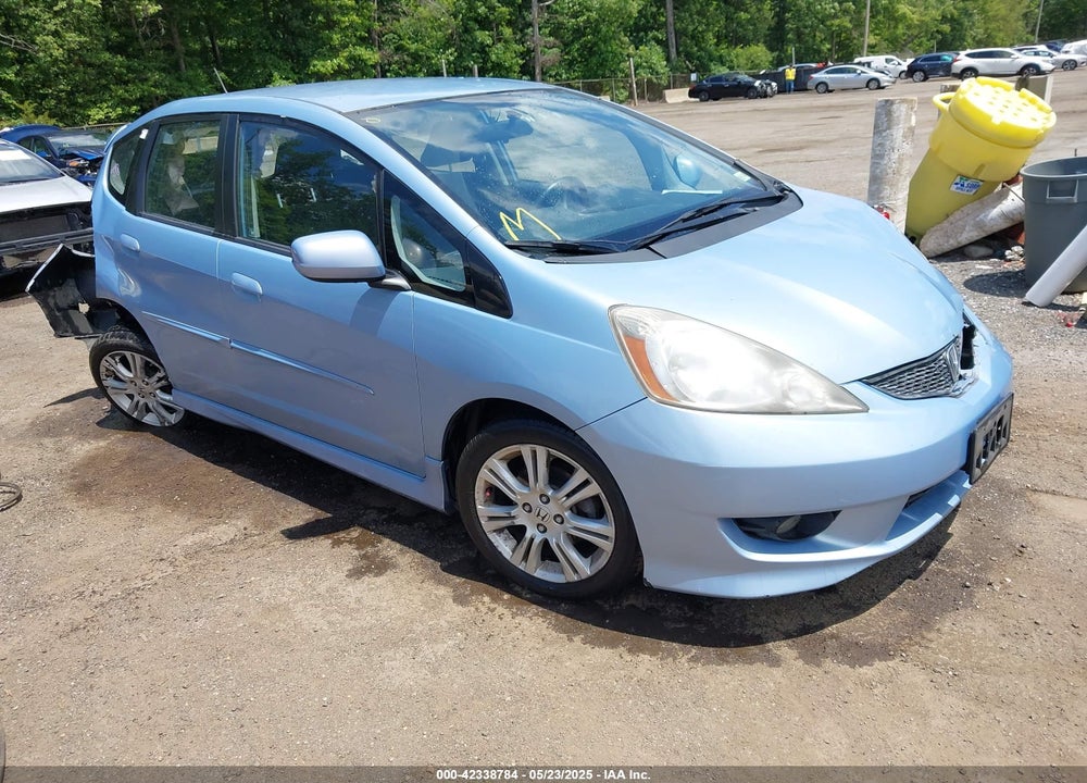 2010 HONDA FIT SPORT VIN: JHMGE8H4XAC010930
