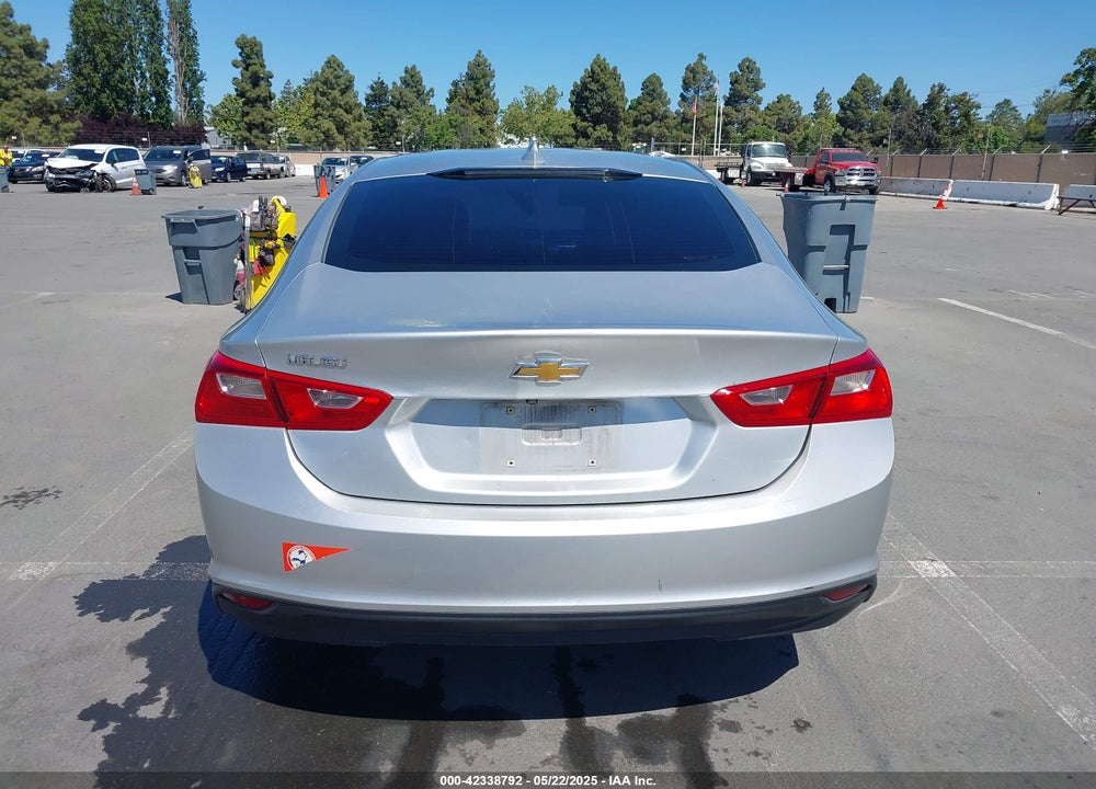 2018 CHEVROLET MALIBU VIN: 1G1ZD5ST7JF262248
