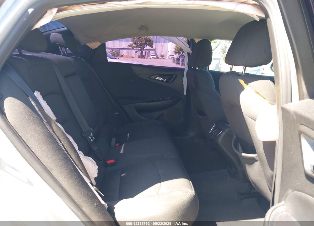 2018 CHEVROLET MALIBU VIN: 1G1ZD5ST7JF262248