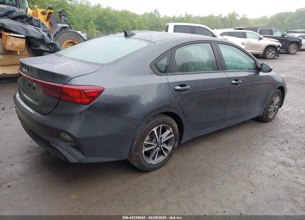 2023 KIA FORTE VIN: 3KPF24AD5PE558344