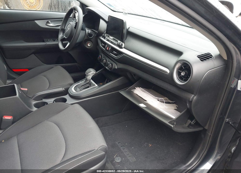 2023 KIA FORTE VIN: 3KPF24AD5PE558344