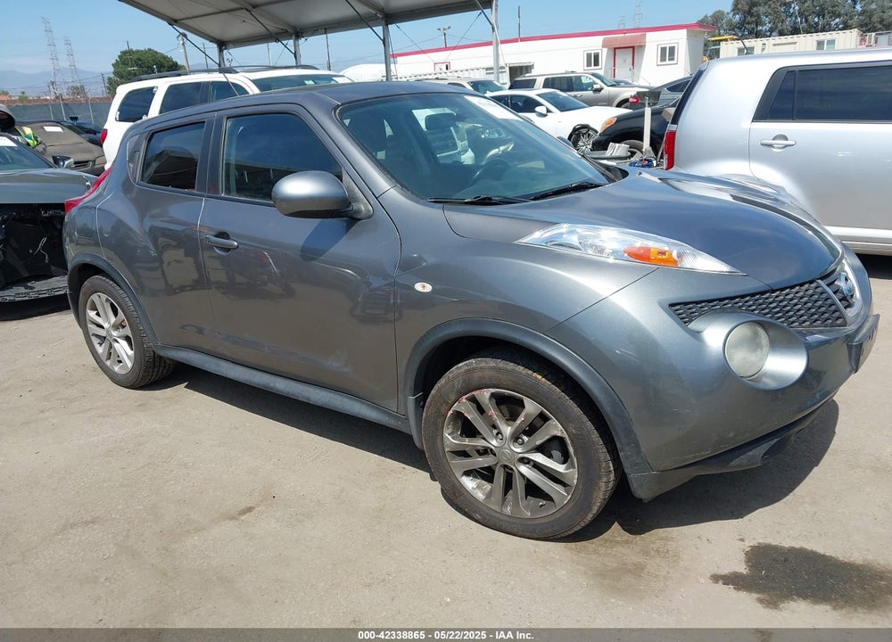 2011 NISSAN JUKE SV VIN: JN8AF5MVXBT017108