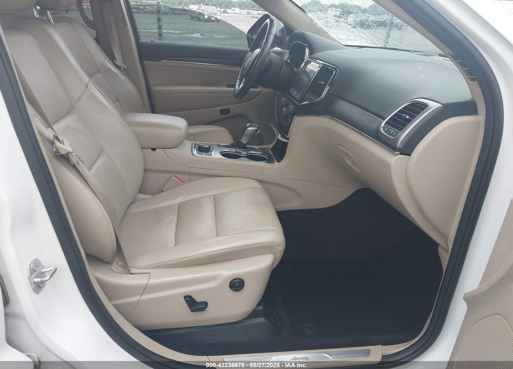 2019 JEEP GRAND CHEROKEE VIN: 1C4RJFBG0KC592681