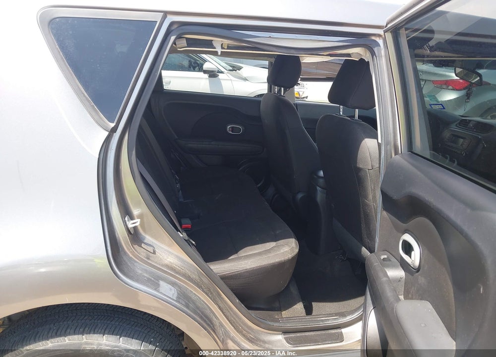 2016 KIA SOUL VIN: KNDJN2A20G7394022