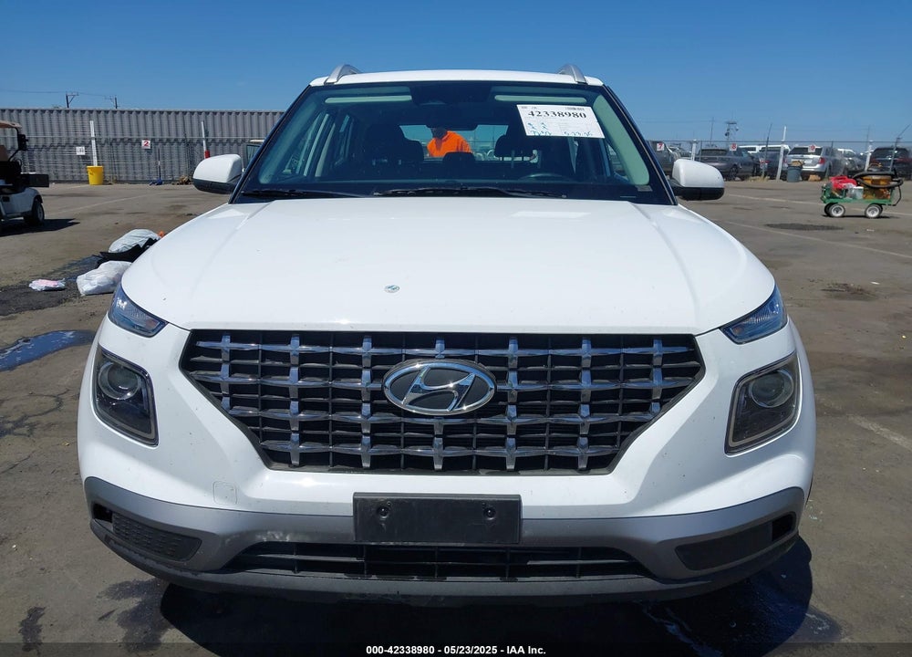 2024 HYUNDAI VENUE VIN: KMHRC8A33RU326429