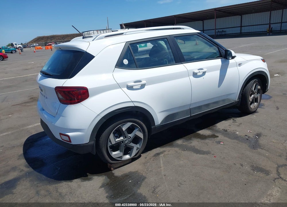 2024 HYUNDAI VENUE VIN: KMHRC8A33RU326429