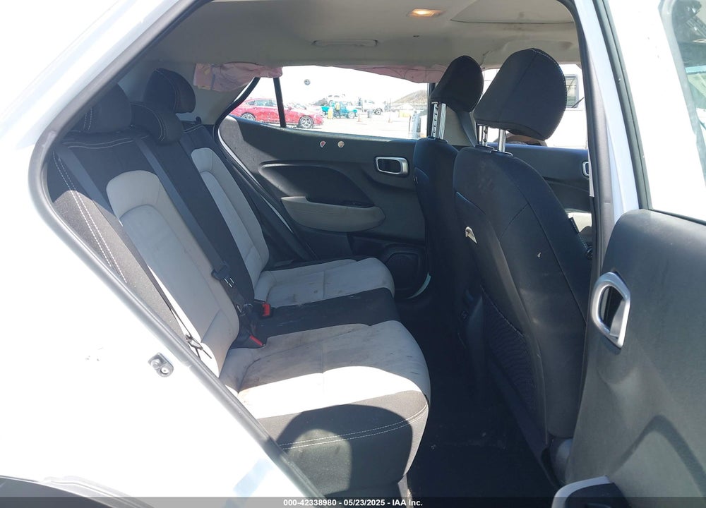 2024 HYUNDAI VENUE VIN: KMHRC8A33RU326429