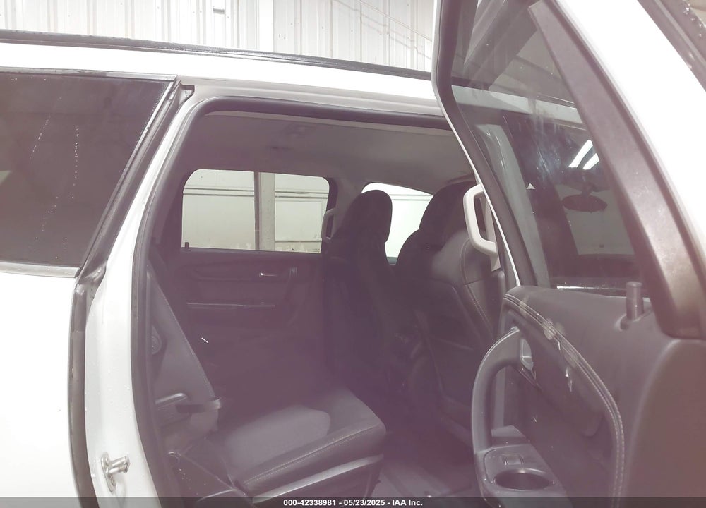 2017 CHEVROLET TRAVERSE VIN: 1GNKVGKD1HJ292838